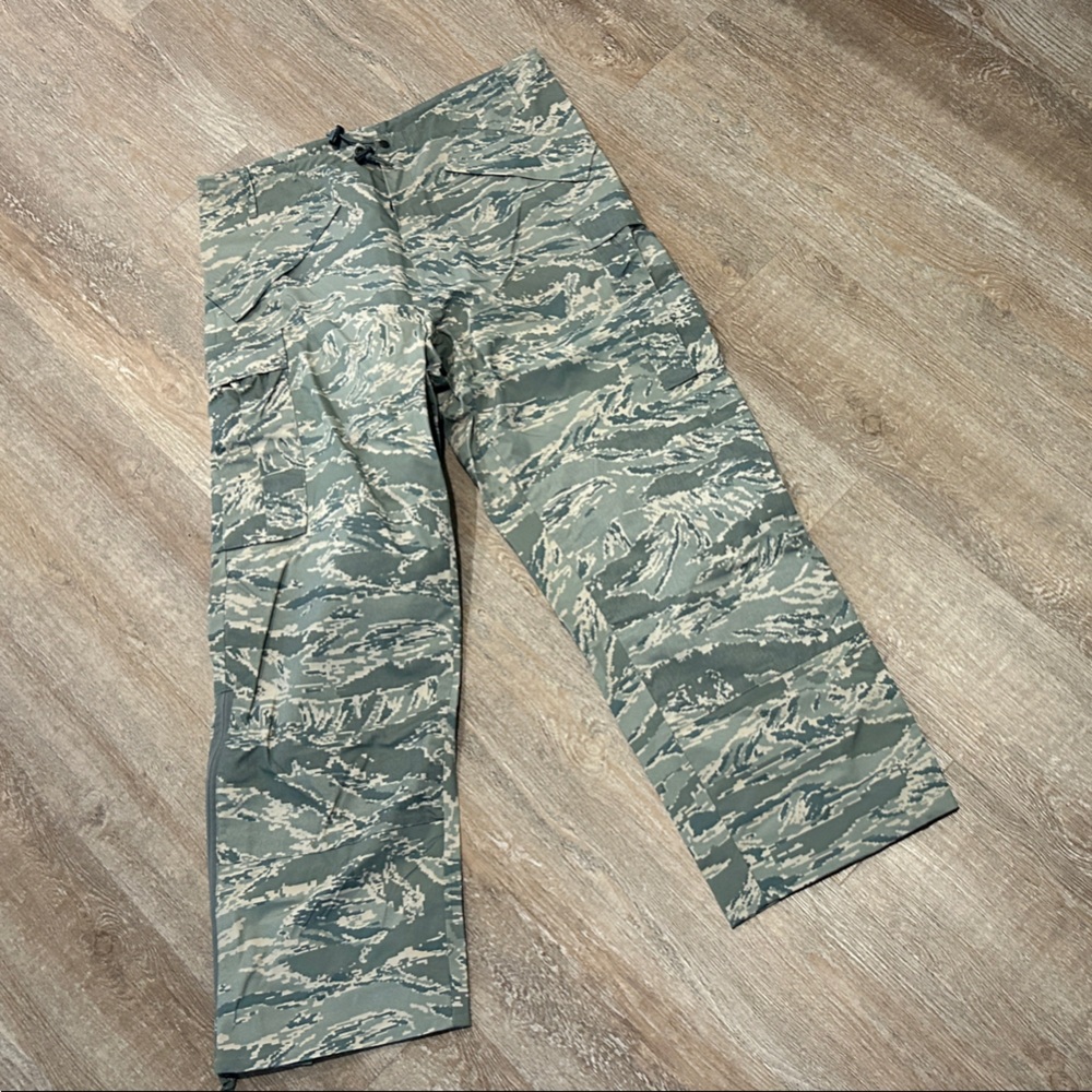 Men's Tactical Cargo Pants - waterproof barrier - Gray Camouflage